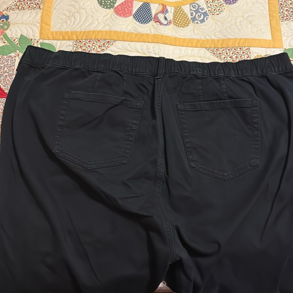 Black joggers with tie front - Picture 3 of 3